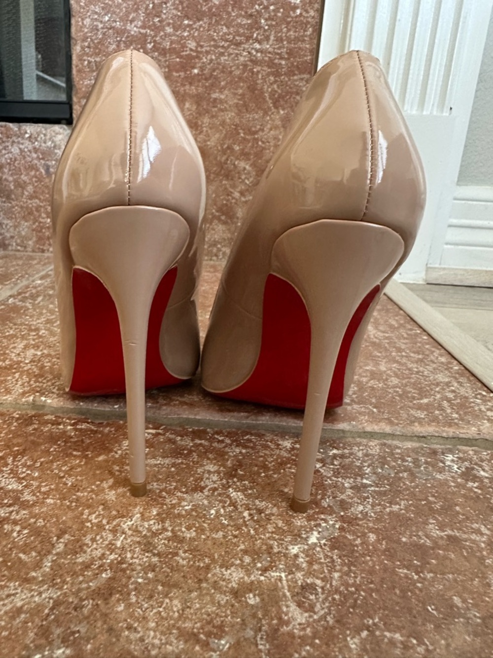 Christian Louboutin Blush Patent Leather Pointed-Toe Stilettos - Picture 3 of 6